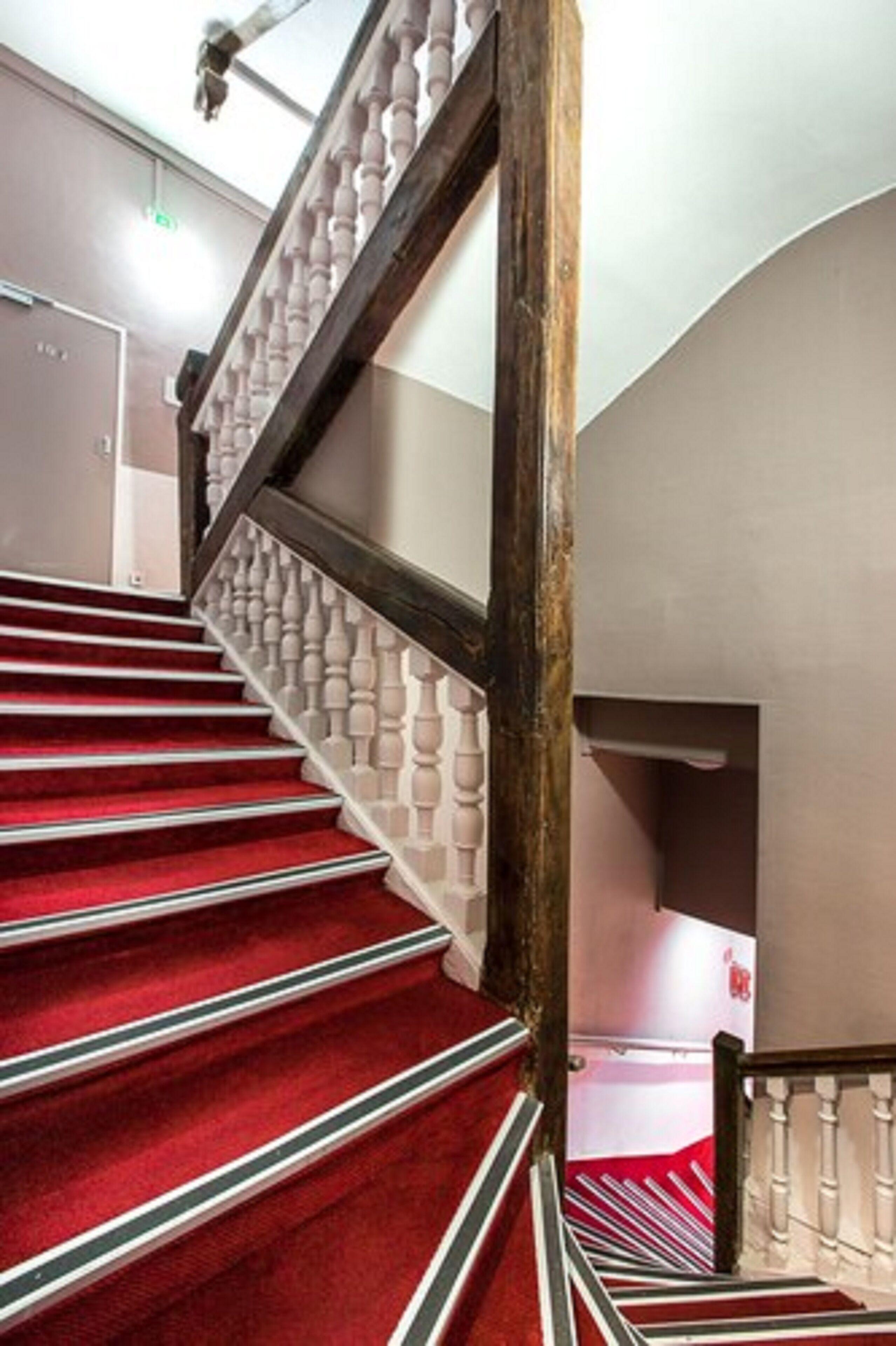 Hotel D'win Paris