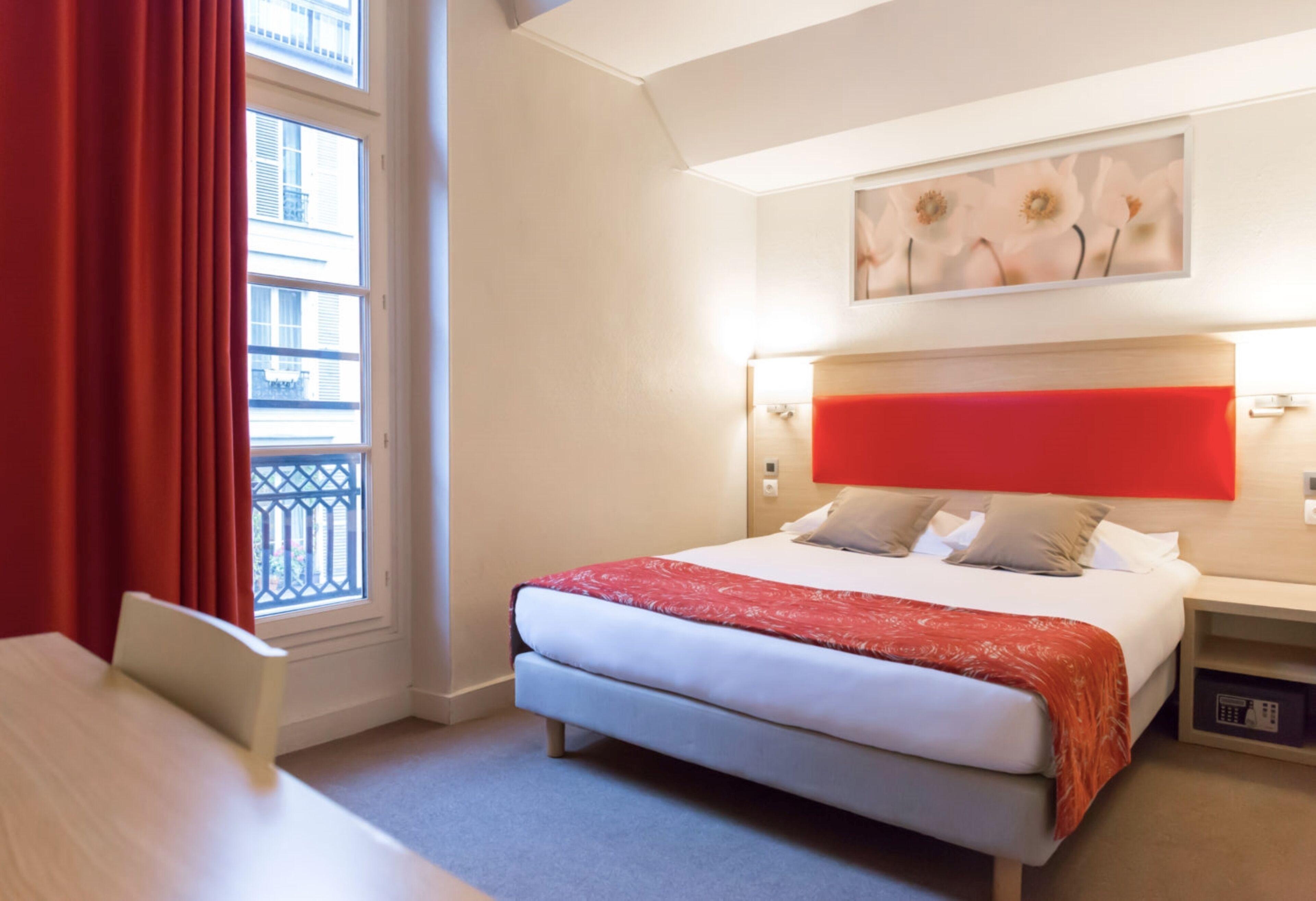 D'win Hotel 2*