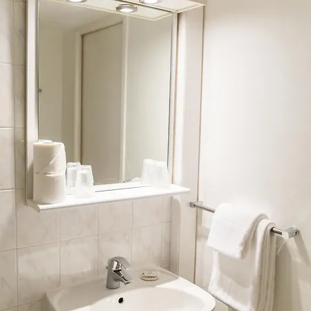 Hotel D'win Parigi