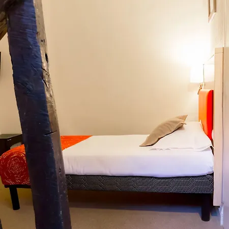 Hotel D'win