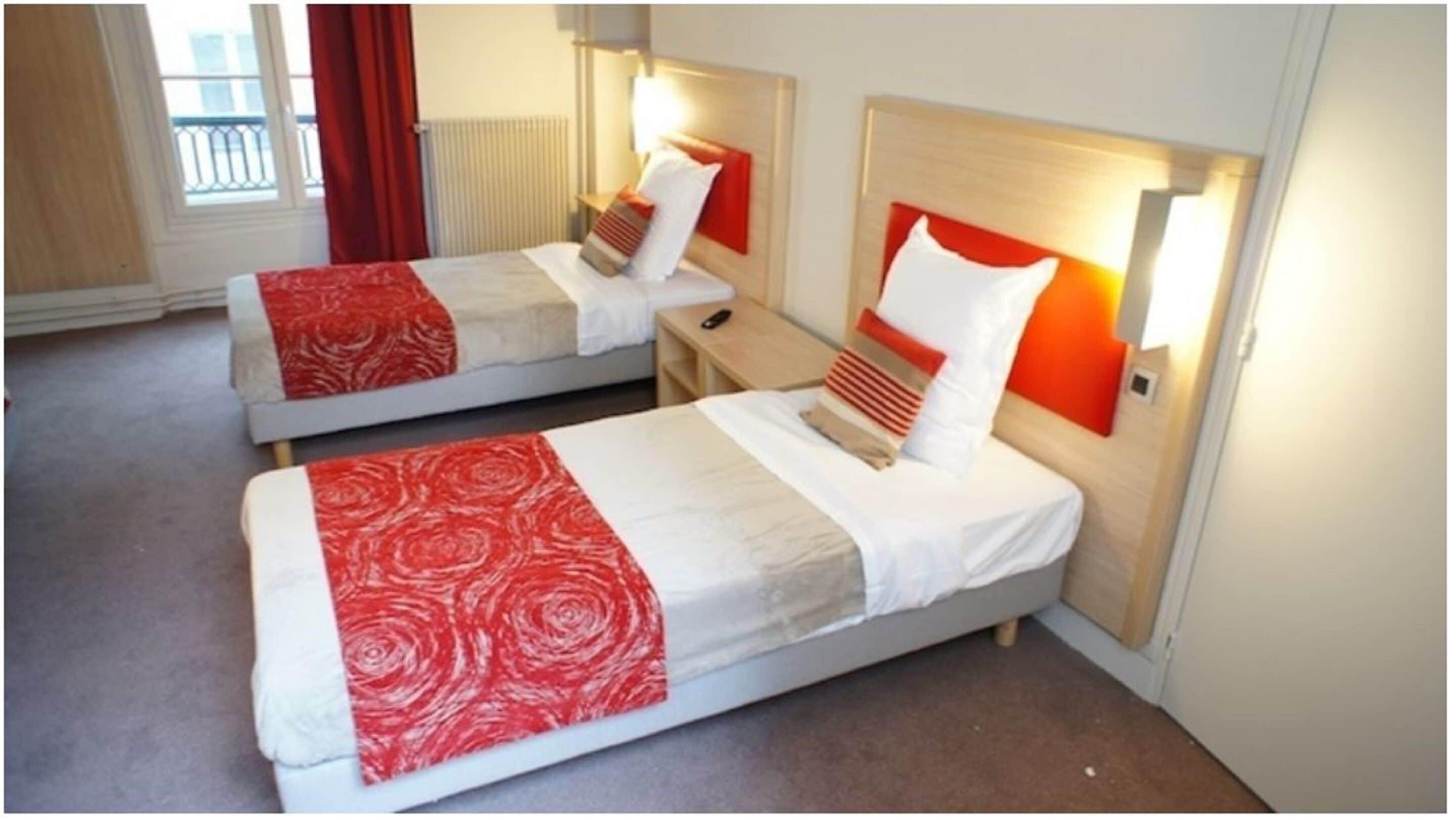 Hotel D'win 2*